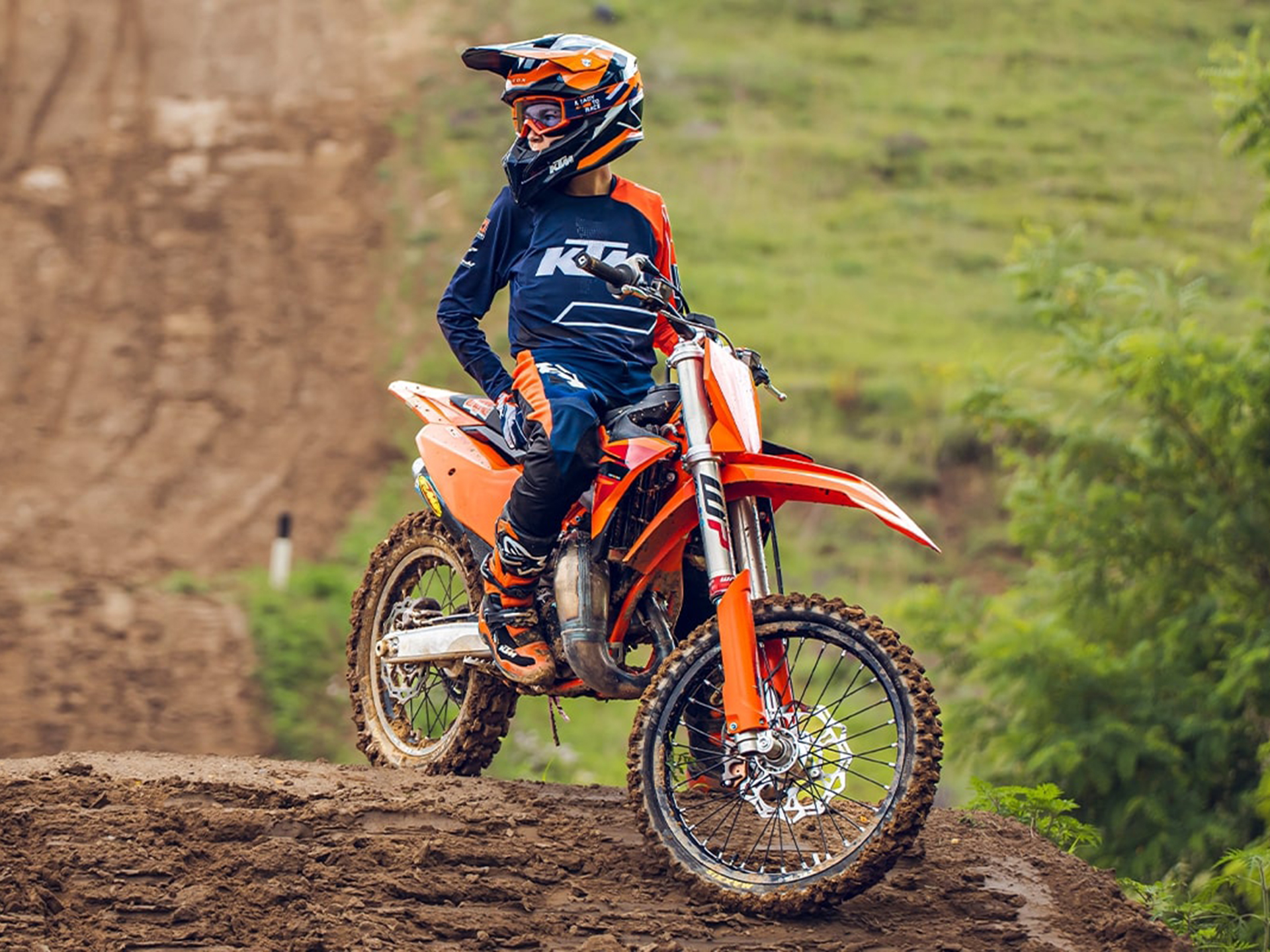 2025 KTM 85 SX 17/14 in Brockway, Pennsylvania - Photo 9