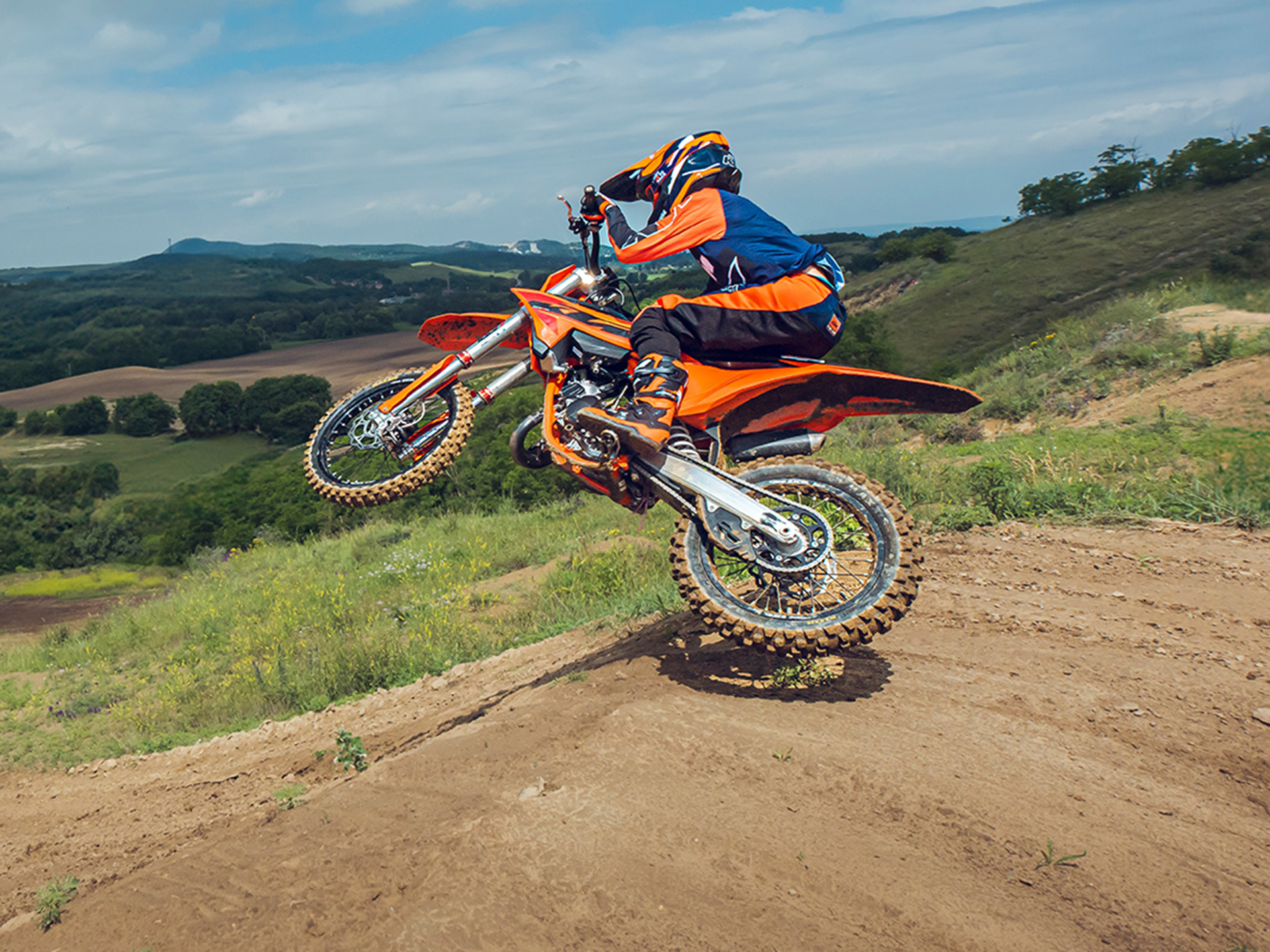 2025 KTM 85 SX 19/16 in New Philadelphia, Ohio - Photo 8