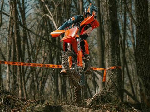 2025 KTM 125 XC in Vincentown, New Jersey - Photo 9