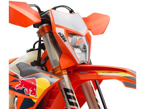 2025 KTM 300 XC-W Factory Edition in Atlantic, Iowa - Photo 12