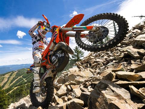 2025 KTM 300 XC-W Factory Edition in Lumberton, North Carolina - Photo 13