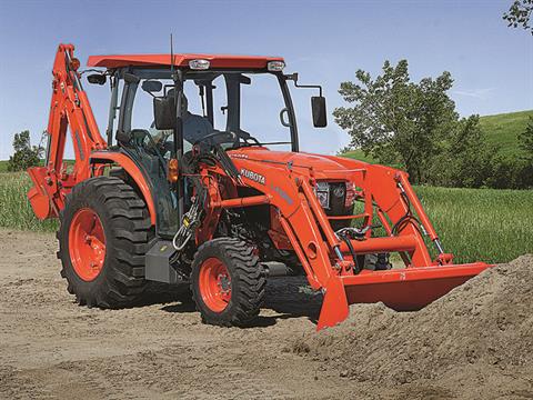 2023 Kubota L6060 HSTC 4WD with CAB in Beaver Dam, Wisconsin - Photo 7