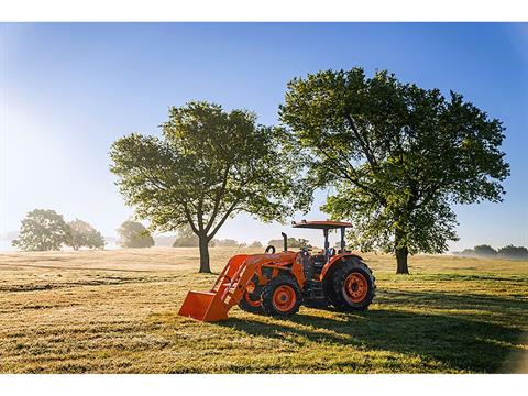 2024 Kubota M5-111 8-Speed 4WD with ROPS in Norfolk, Virginia - Photo 10