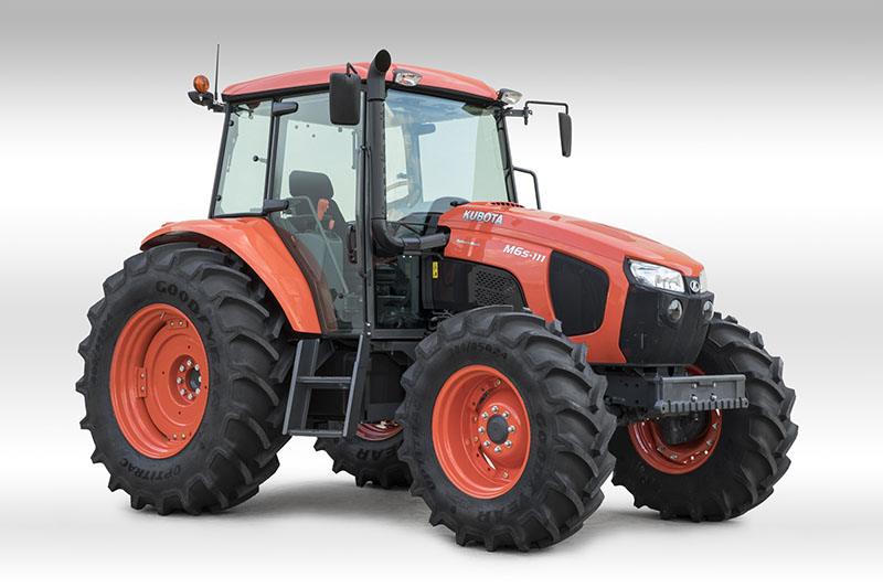 2023 Kubota M6S-111 32-Speed 4WD with ROPS in Walpole, New Hampshire - Photo 2