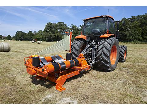 2024 Kubota WR1100C in Norfolk, Virginia - Photo 2