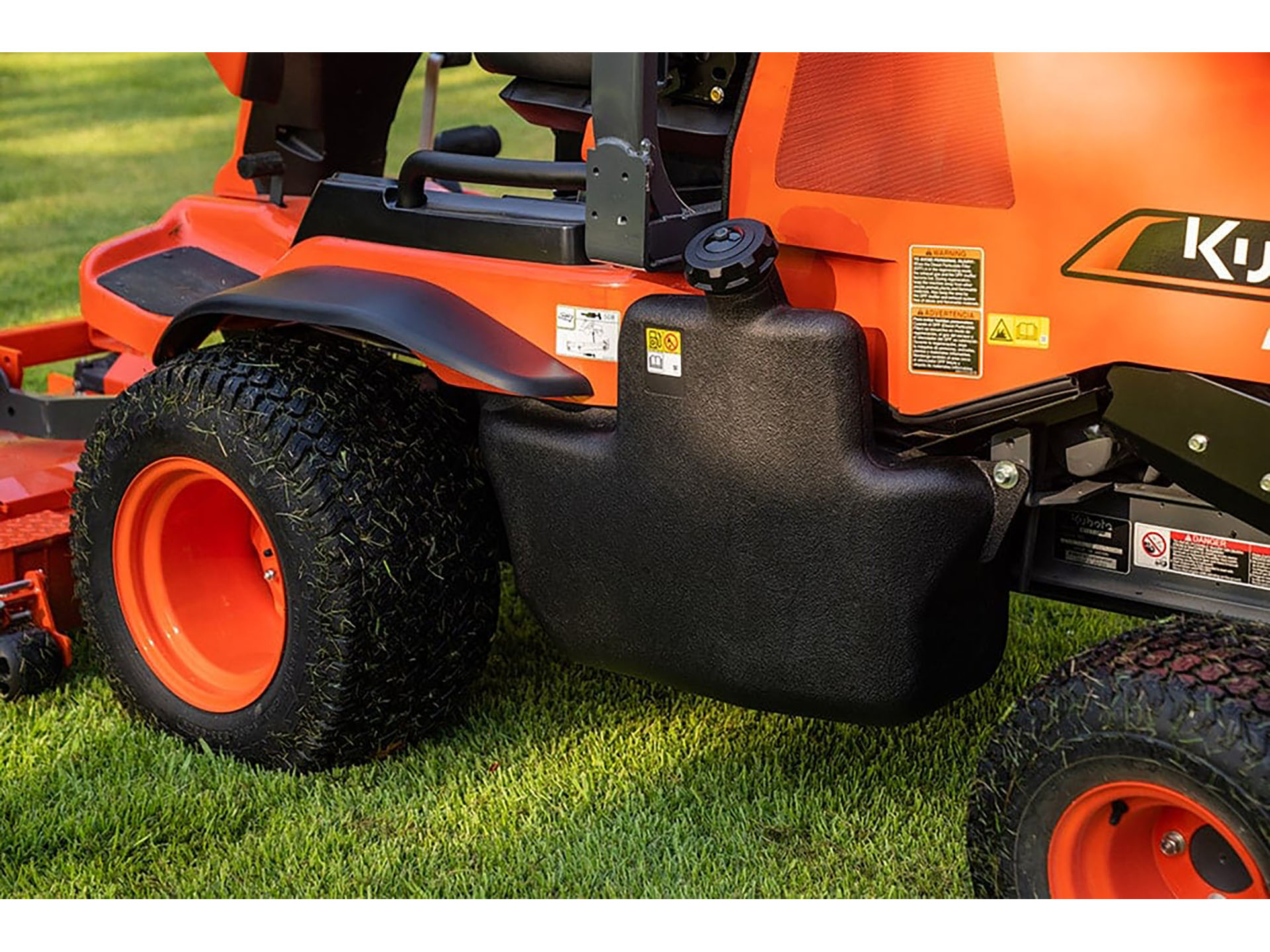 2024 Kubota F2690 60 in. Kubota 24.8 hp in Norfolk, Virginia - Photo 6