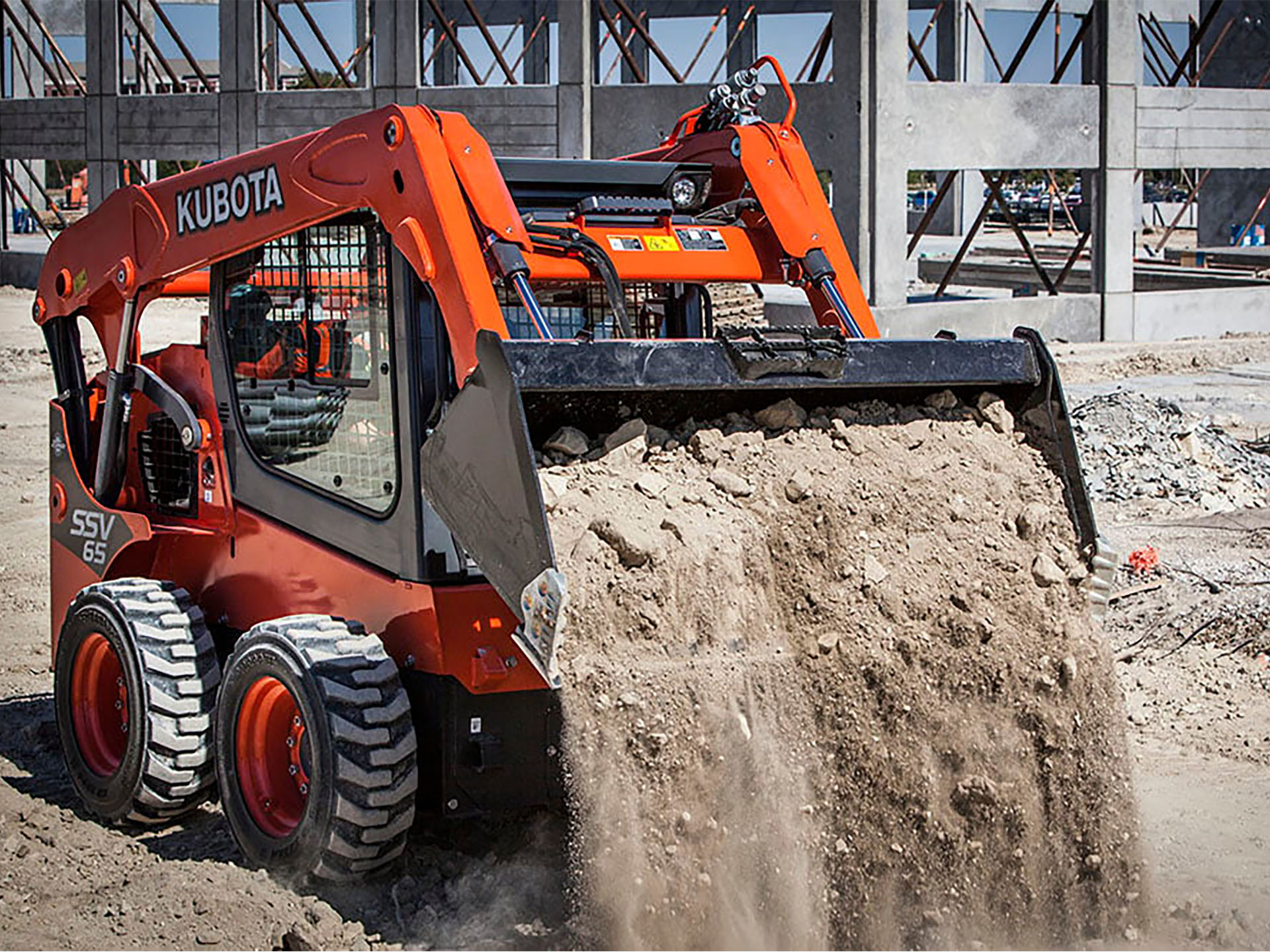 2024 Kubota SSV65 in Norfolk, Virginia - Photo 11