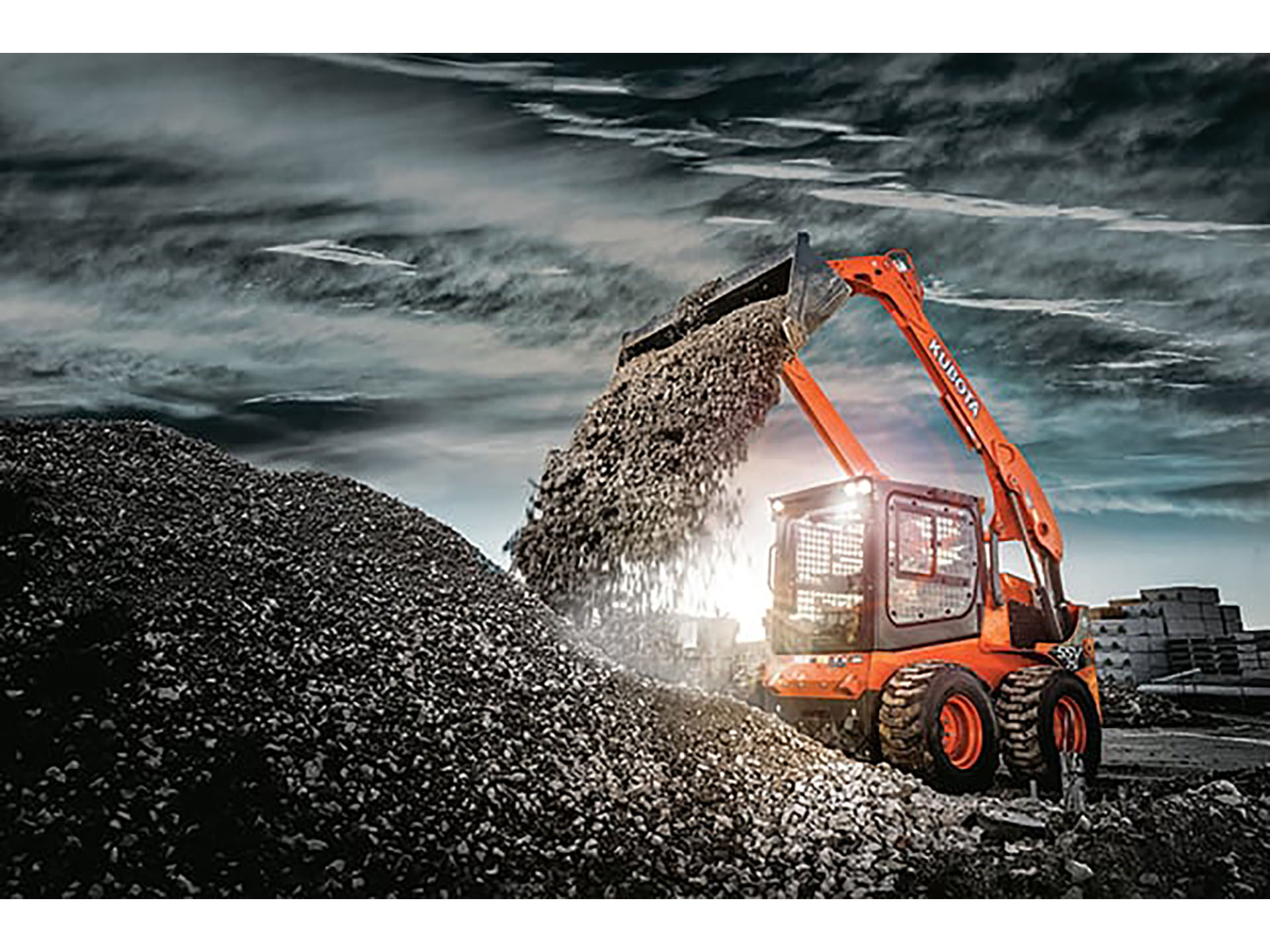 2024 Kubota SSV75 in Norfolk, Virginia - Photo 13