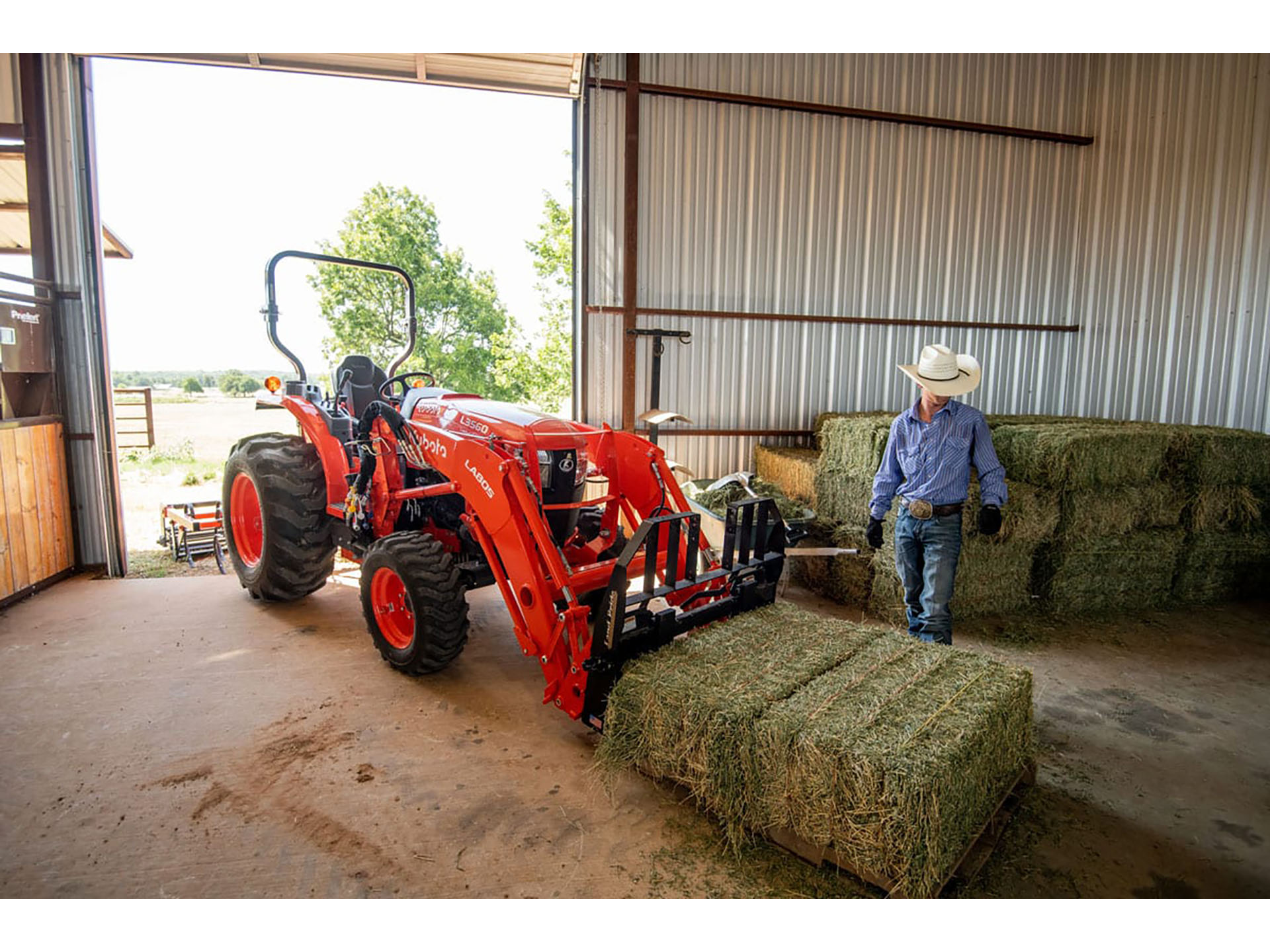 2024 Kubota L3560HSTC Limited Edition in Walpole, New Hampshire - Photo 15