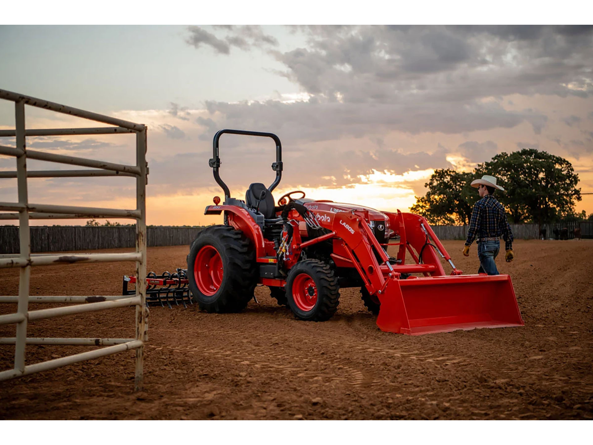 2024 Kubota L3560HSTC Limited Edition in Norfolk, Virginia - Photo 18