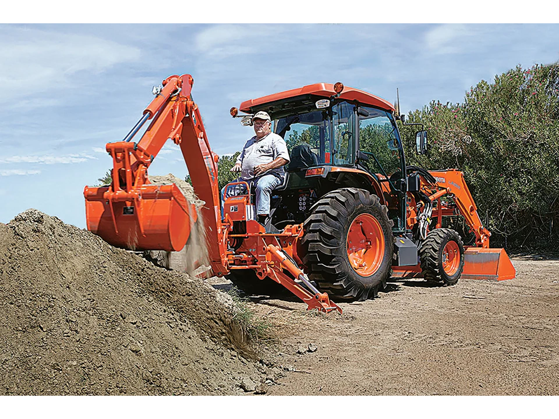 2024 Kubota L4060 GST 4WD in Norfolk, Virginia - Photo 10