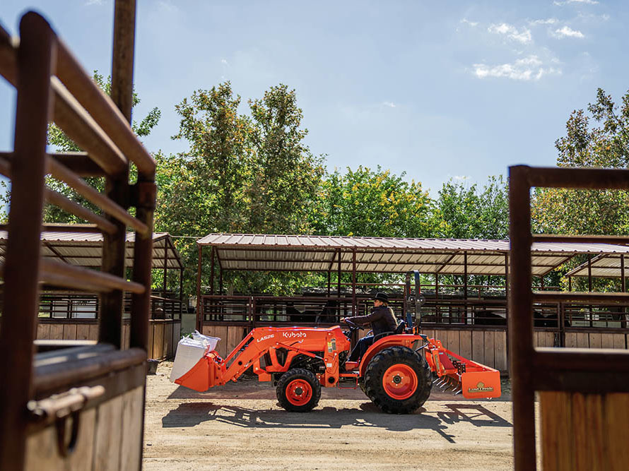 2024 Kubota L4701 GDT 4WD in Norfolk, Virginia - Photo 9