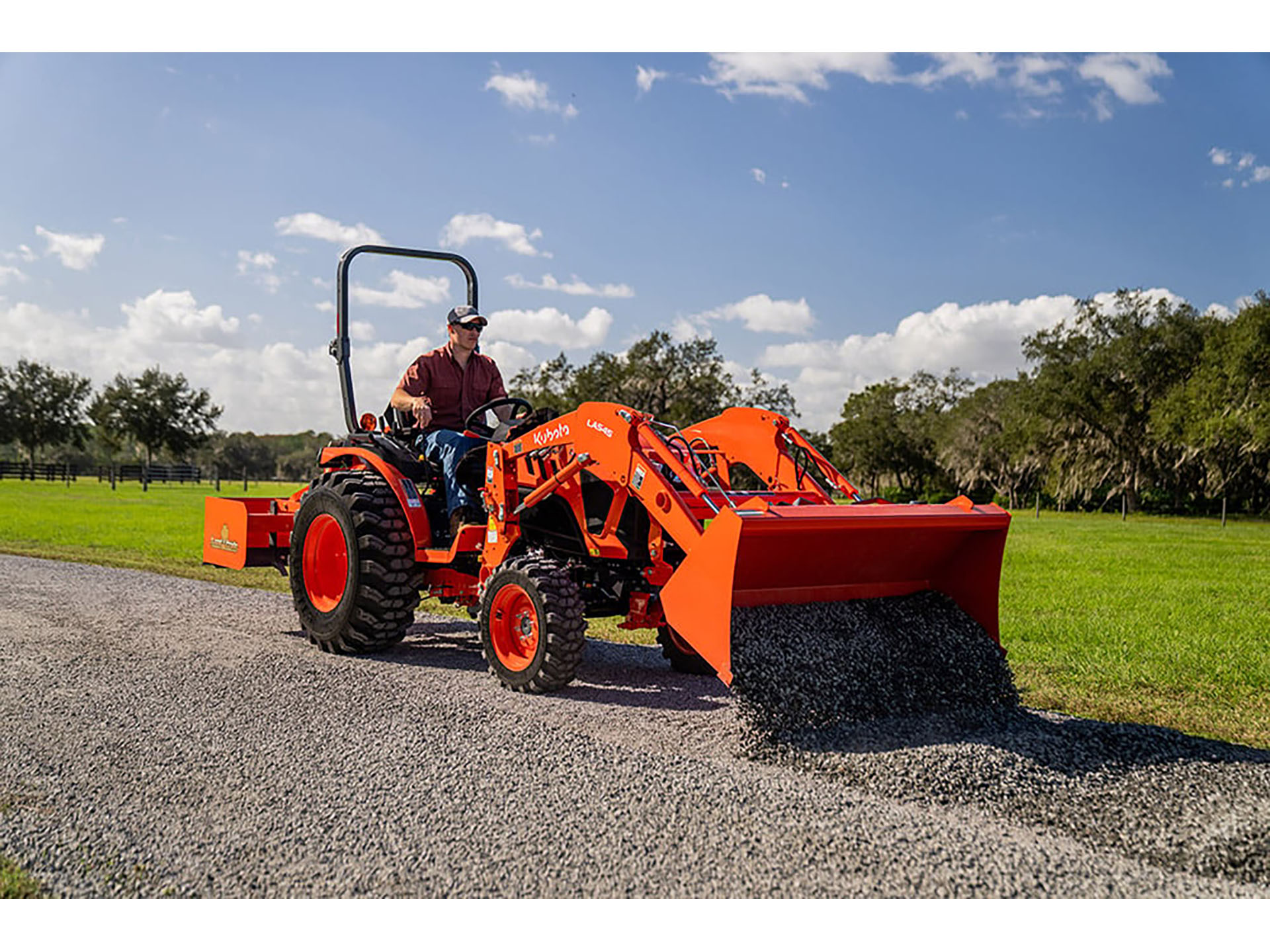 2024 Kubota LX2610HSDC in Walpole, New Hampshire - Photo 6