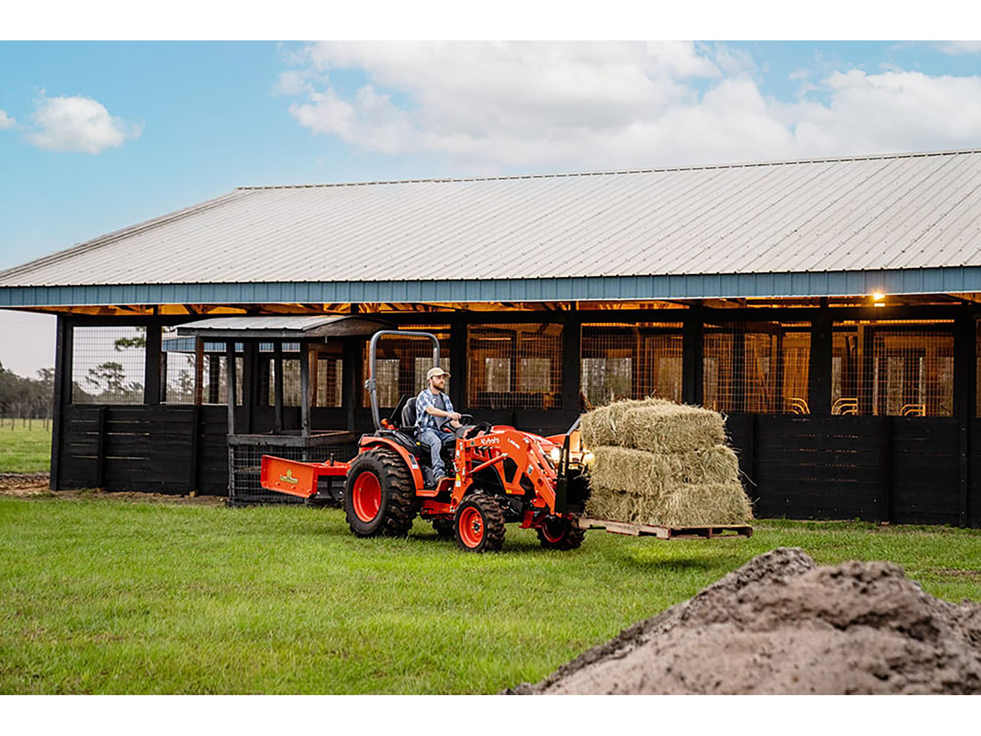 2024 Kubota LX2610HSDC in Walpole, New Hampshire - Photo 7