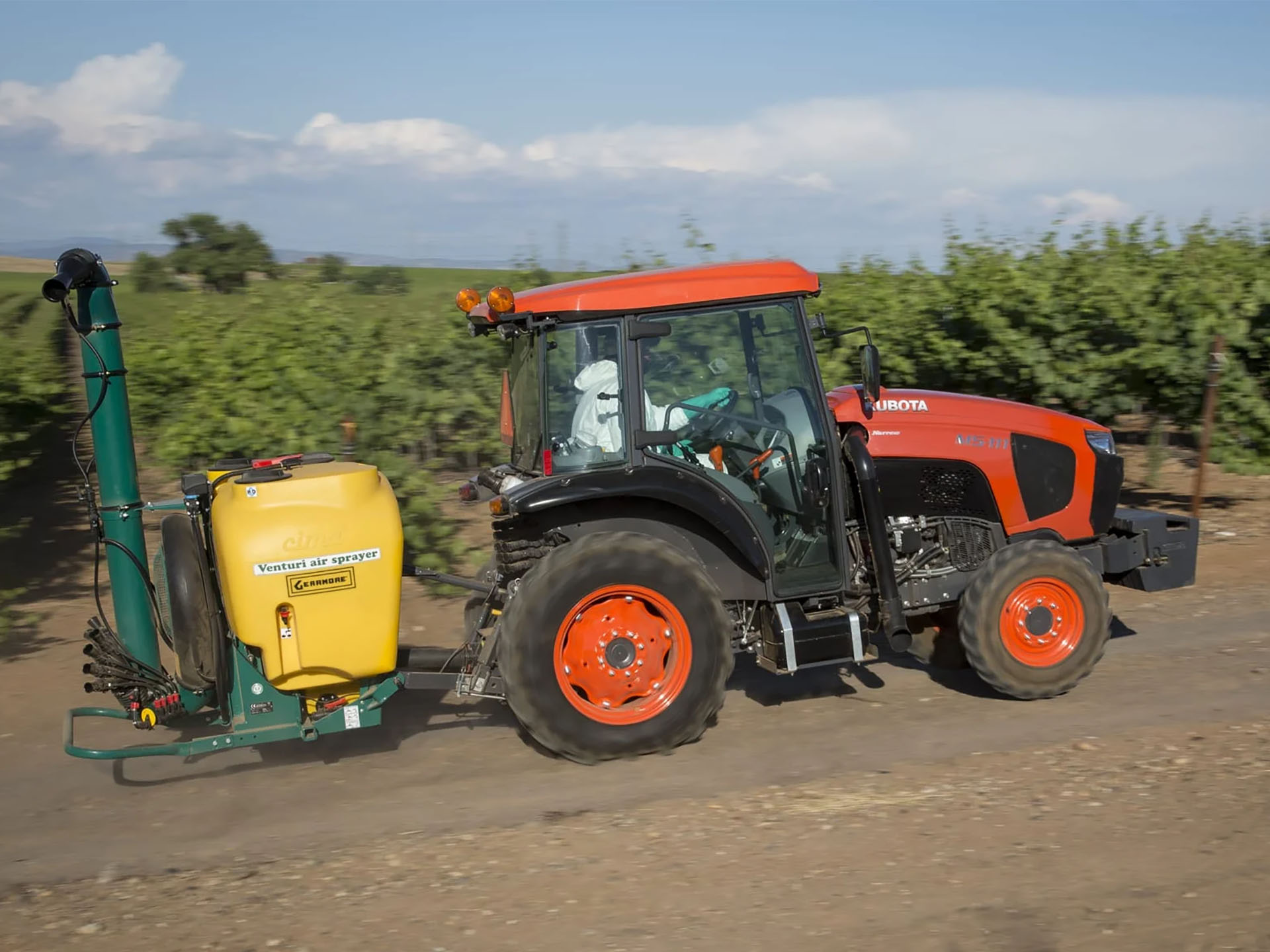 2024 Kubota M4N-071 Narrow 12-Speed Narrow CAB in Norfolk, Virginia - Photo 11