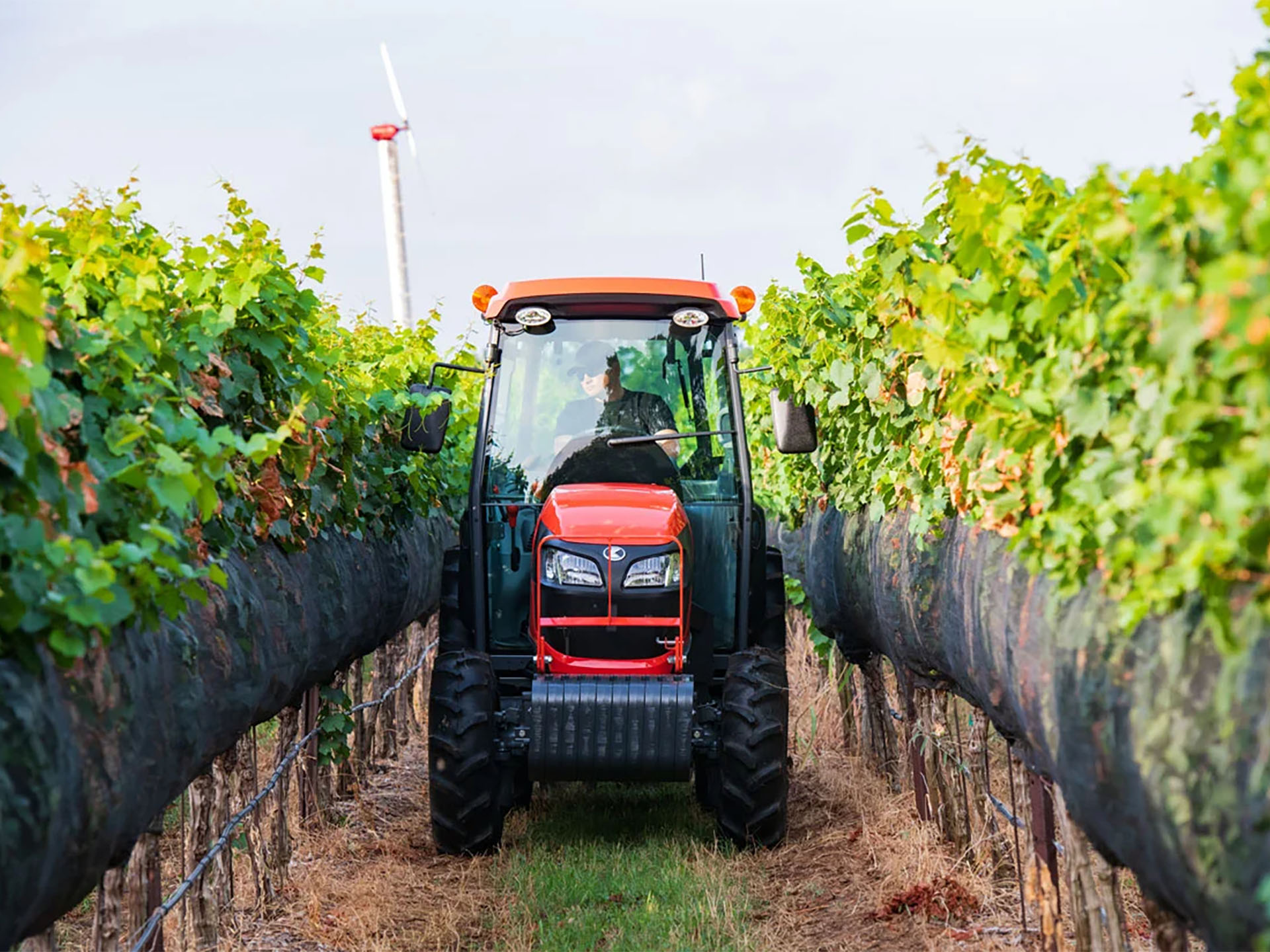 2024 Kubota M4N-071 Narrow 12-Speed Narrow ROPS in Norfolk, Virginia - Photo 7