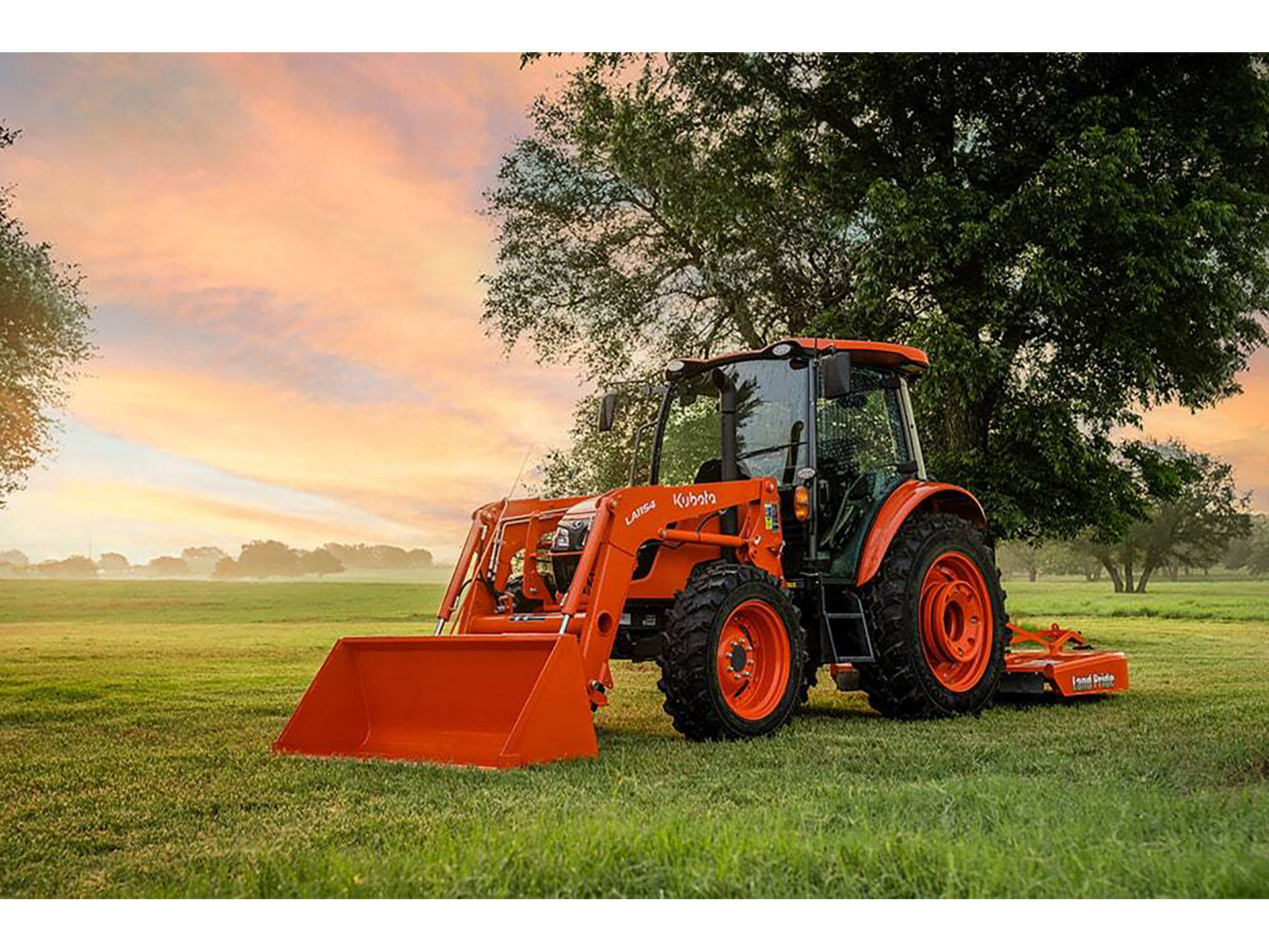 2024 Kubota M4D-071 Deluxe in Walpole, New Hampshire - Photo 2