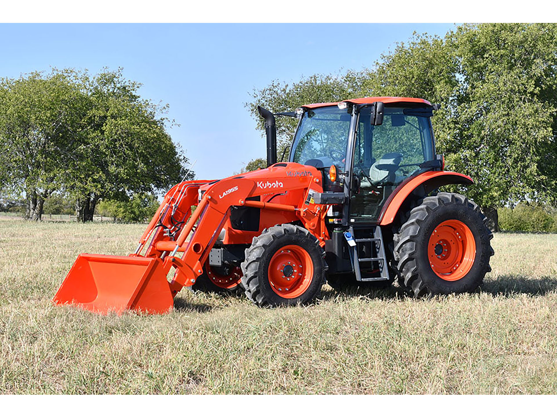 2024 Kubota M6-111 in Walpole, New Hampshire - Photo 7