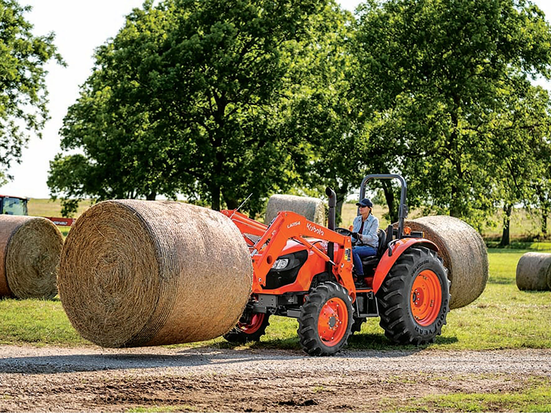 2024 Kubota M6060 8-Speed 4WD with CAB in Walpole, New Hampshire - Photo 15