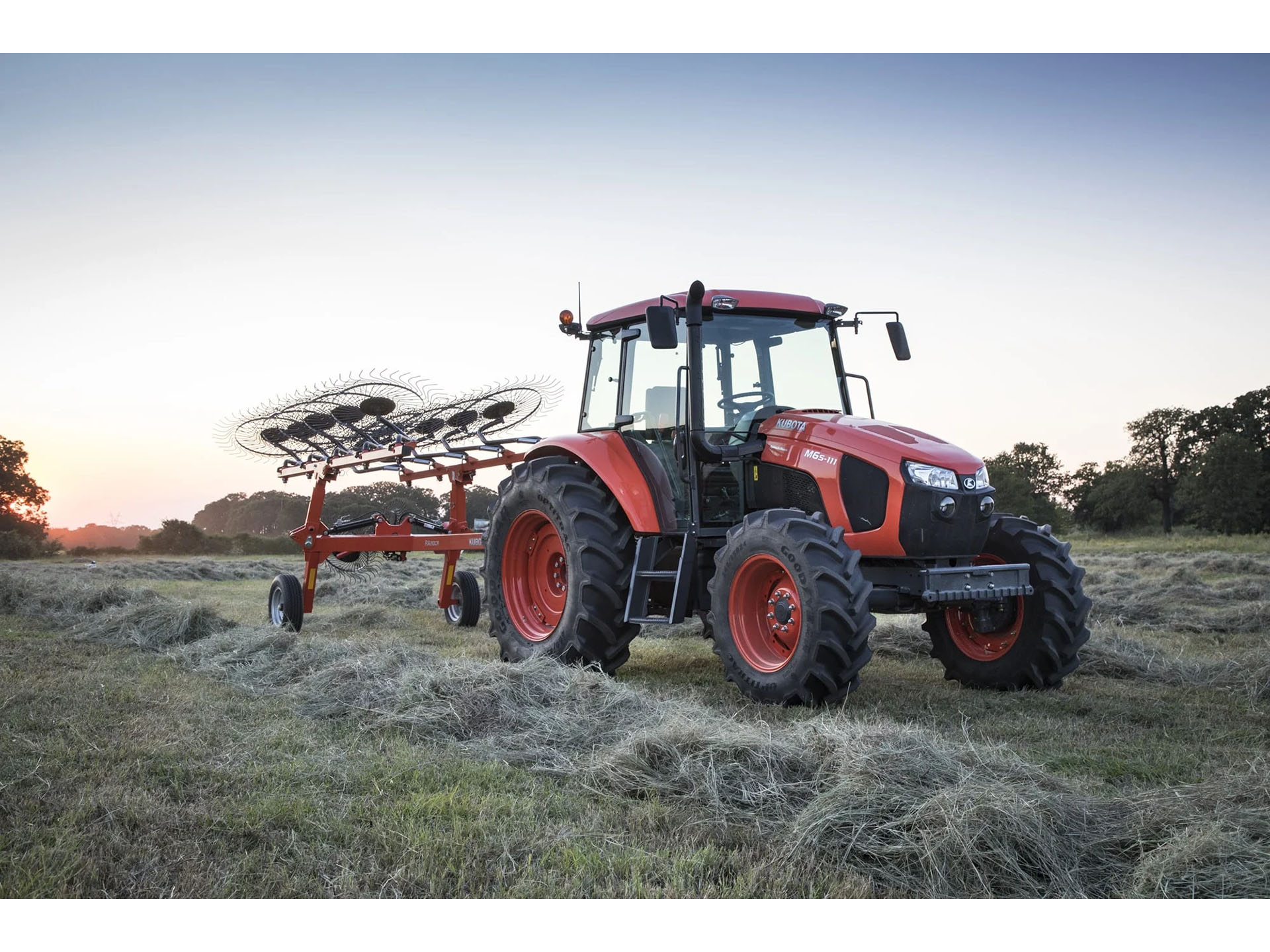 2024 Kubota M6S-111 16-Speed 2WD with ROPS in Walpole, New Hampshire - Photo 5