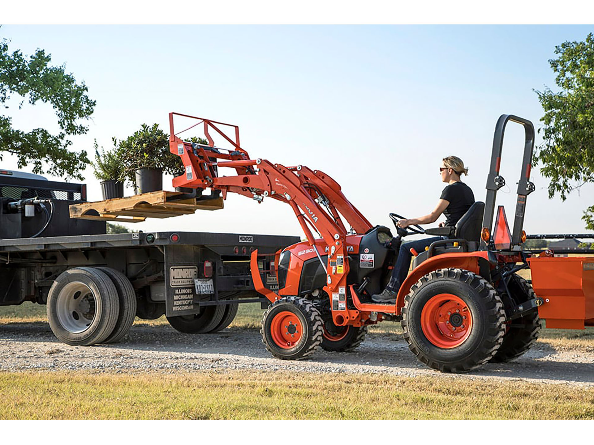 2024 Kubota B2401DT in Norfolk, Virginia - Photo 9