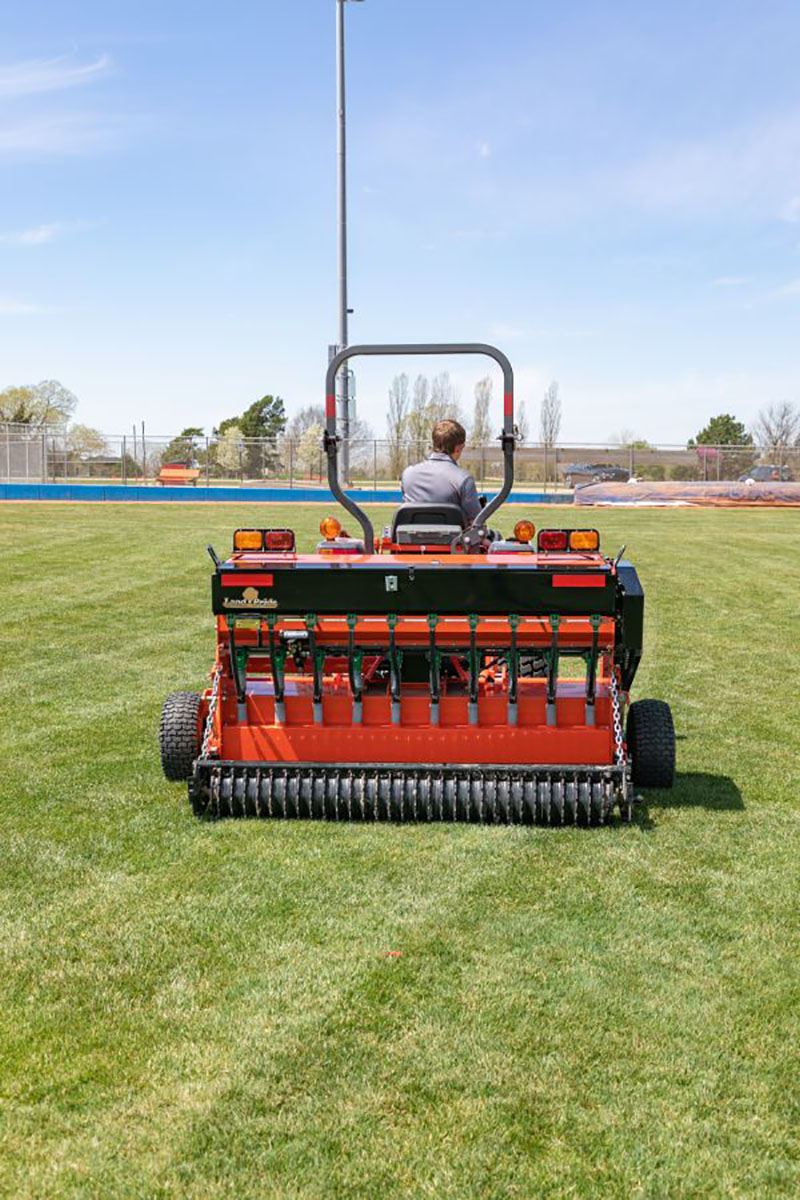 What Is A Slice Seeder On A Farm | vlr.eng.br