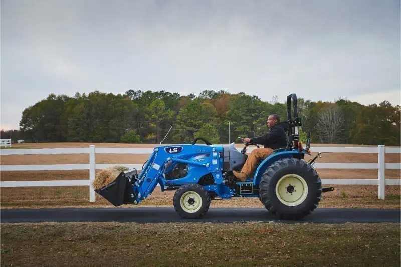 2022 LS Tractor MT230E in Angleton, Texas - Photo 7
