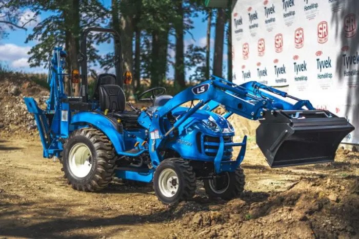 2022 LS Tractor XJ2025H in Lancaster, South Carolina - Photo 11