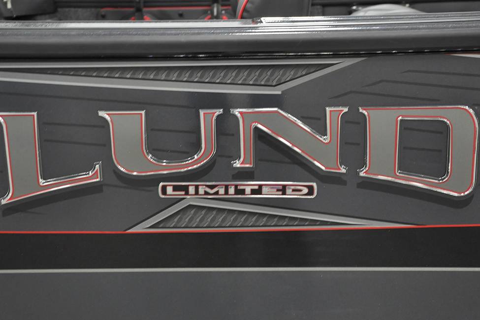 2022 Lund 1875 Pro-V Limited in Albert Lea, Minnesota