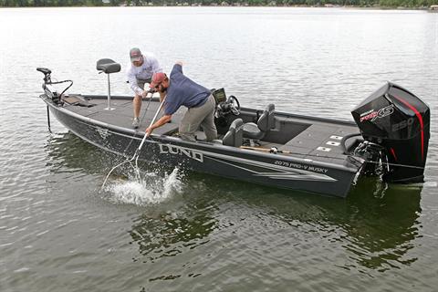 2022 Lund 2075 Pro-V Musky XS in Knoxville, Tennessee - Photo 4