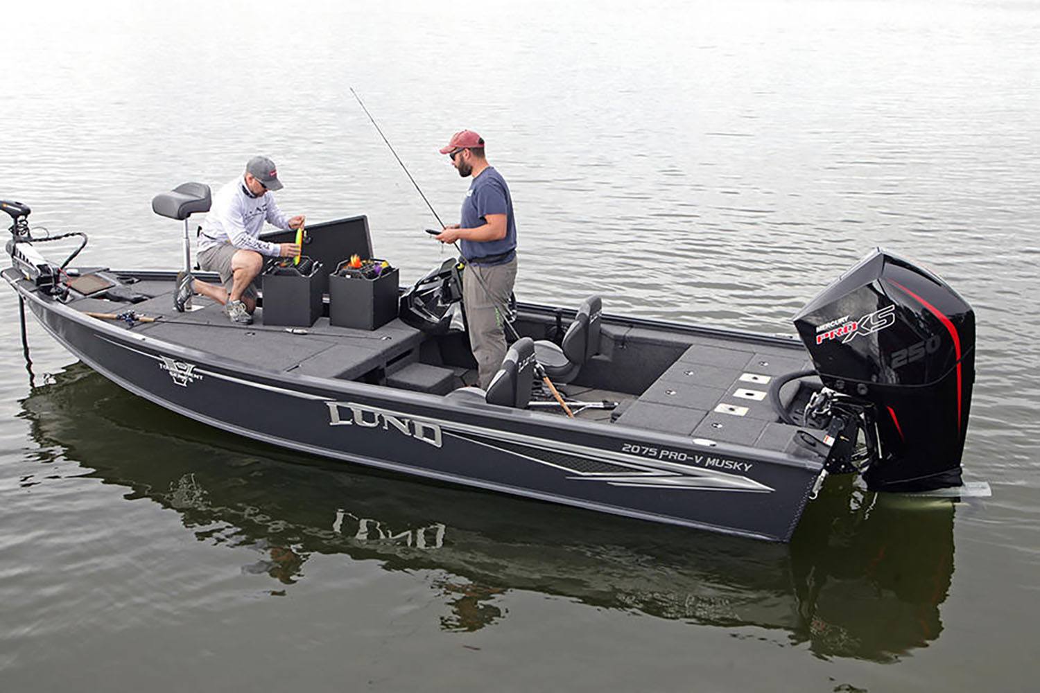2023 Lund 2075 Pro-V Musky XS in Knoxville, Tennessee - Photo 8