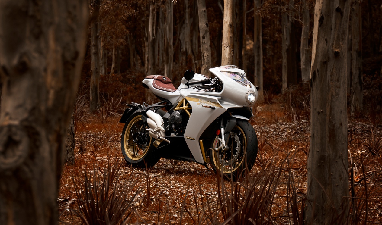 2022 MV Agusta Superveloce S in Shelby Township, Michigan