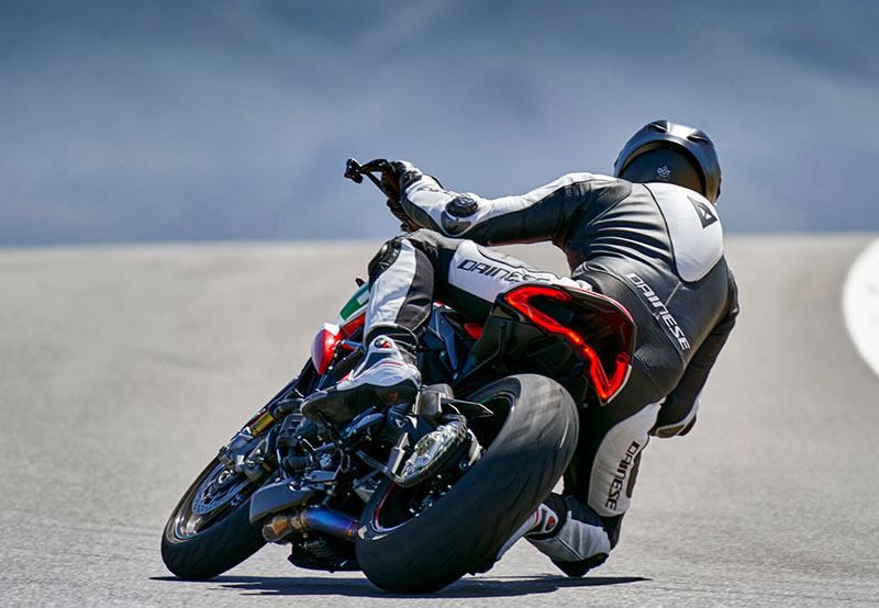 2022 MV Agusta Dragster RC SCS in Fort Montgomery, New York - Photo 10