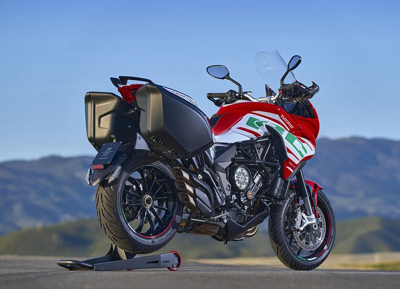 2022 MV Agusta Turismo Veloce RC SCS in Shelby Township, Michigan - Photo 12