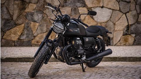 2021 Moto Guzzi V7 Stone E5 in Oakdale, New York - Photo 18