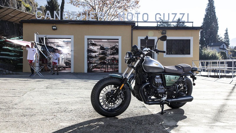 2021 Moto Guzzi V9 Bobber Centenario E5 in Neptune, New Jersey - Photo 10