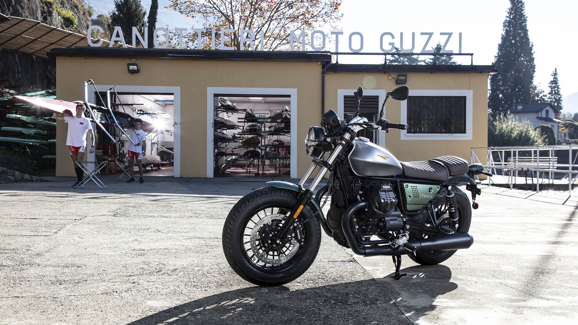 2022 Moto Guzzi V9 Bobber Centenario in Elk Grove, California - Photo 23