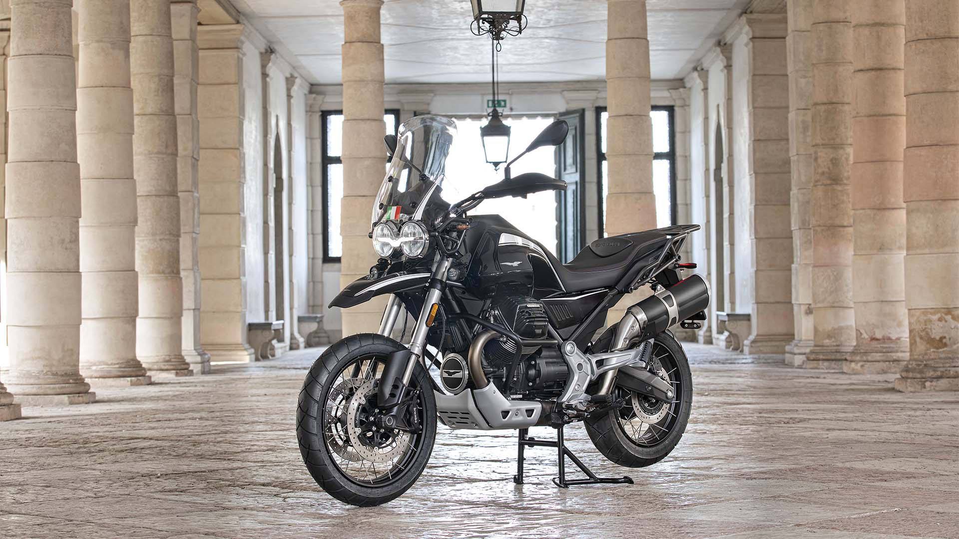 2022 Moto Guzzi V85 TT Guardia D’onore E5 in Marietta, Georgia - Photo 5