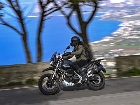 2023 Moto Guzzi V85 TT in Plano, Texas - Photo 8