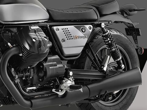 2024 Moto Guzzi V9 Bobber Special Edition in Fort Myers, Florida - Photo 4