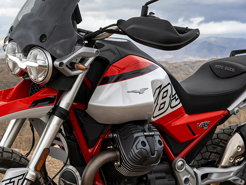 2024 Moto Guzzi V85 TT in Chandler, Arizona - Photo 6