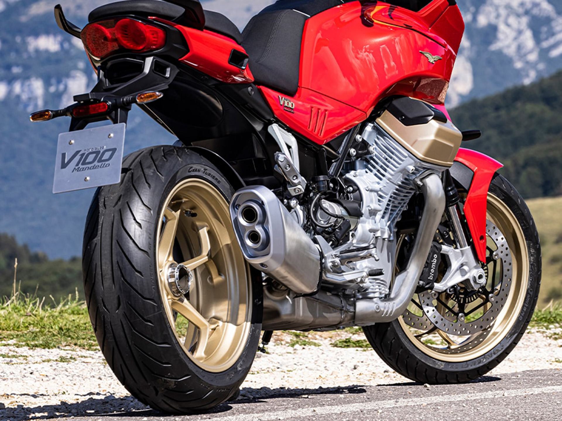 2024 Moto Guzzi V100 Mandello in Fort Myers, Florida - Photo 3