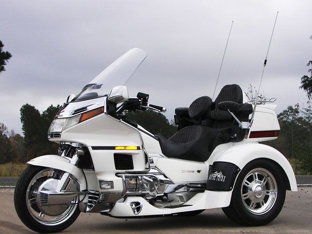 2022 Motor Trike Coupe in Pasco, Washington - Photo 2