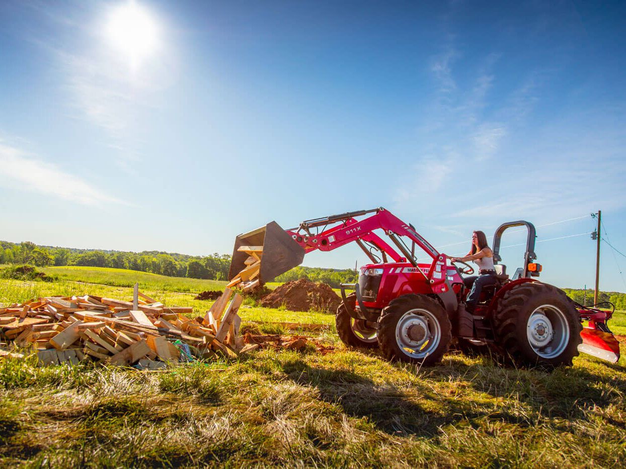 2024 Massey Ferguson MF 2604 H 2WD in Hayden, Idaho - Photo 14