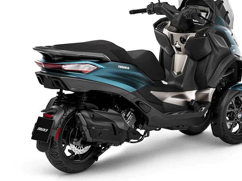2023 Piaggio MP3 530 Exclusive in Fort Myers, Florida - Photo 8