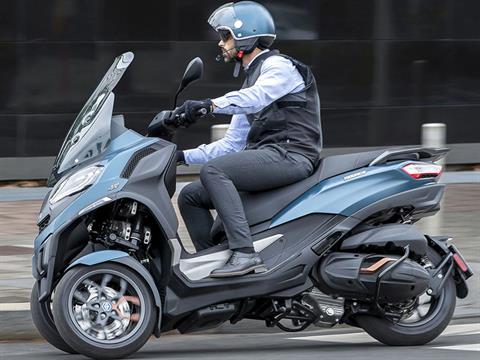 2023 Piaggio MP3 530 Exclusive in Knoxville, Tennessee - Photo 15