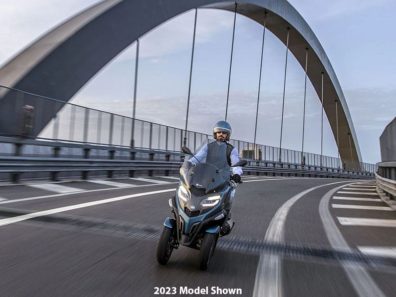 2024 Piaggio MP3 530 Exclusive in Knoxville, Tennessee - Photo 13