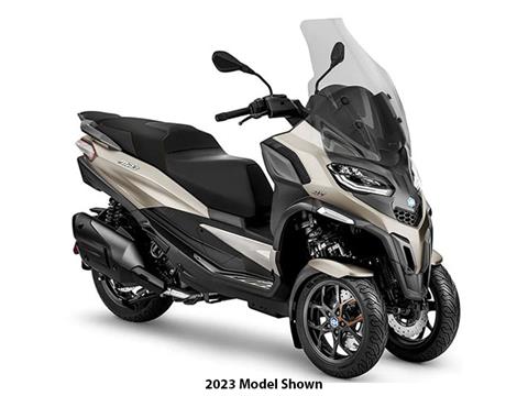 2024 Piaggio MP3 530 Exclusive in Fort Myers, Florida - Photo 2