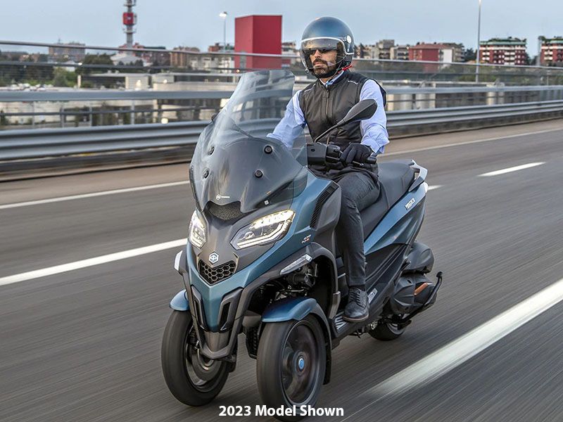 2024 Piaggio MP3 530 Exclusive in Shelbyville, Indiana - Photo 6