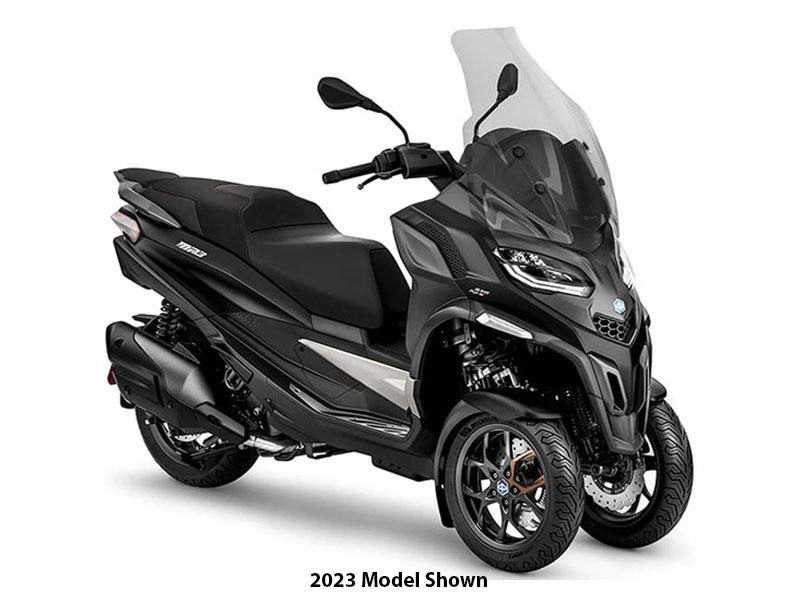 2024 Piaggio MP3 530 Exclusive in Fort Myers, Florida - Photo 2